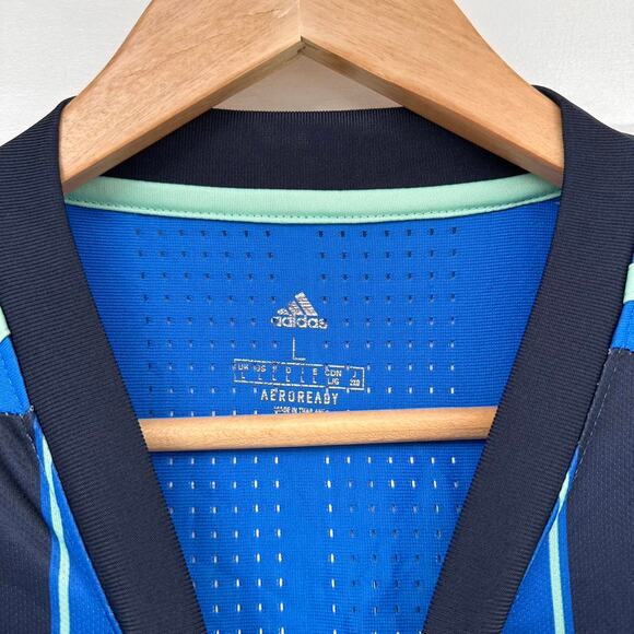 Vintage 2021 Ajax Jersey - Picture 5 of 8